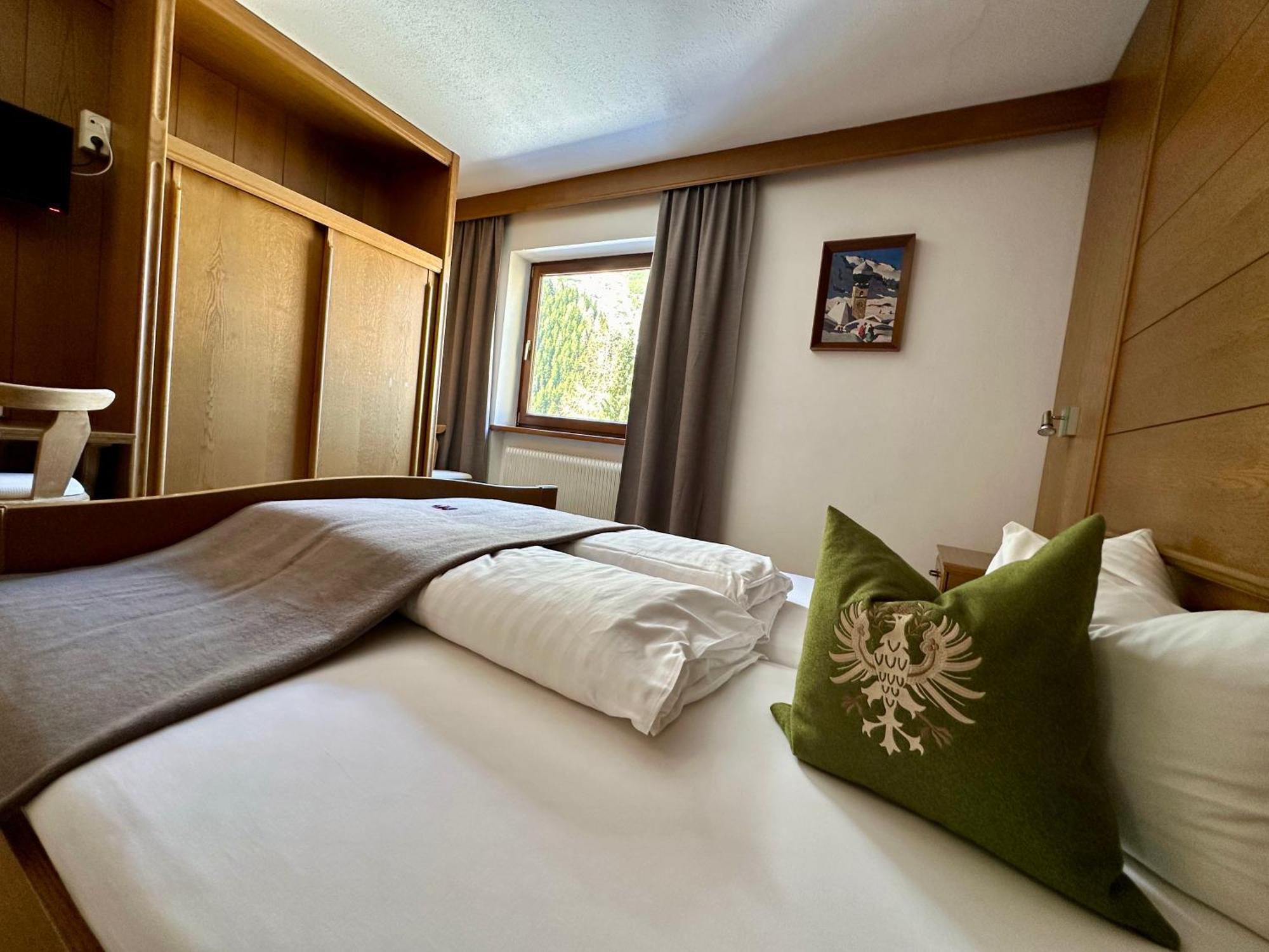 Hotel Zirbenhof Санкт Леонард им Пицтал Стая снимка
